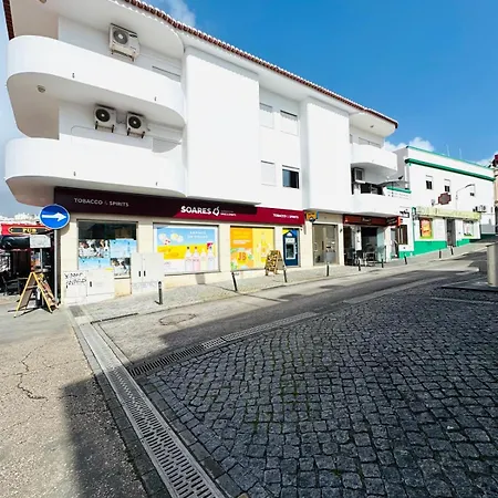 公寓 Old Town Ferreira De Castro 阿尔布费拉